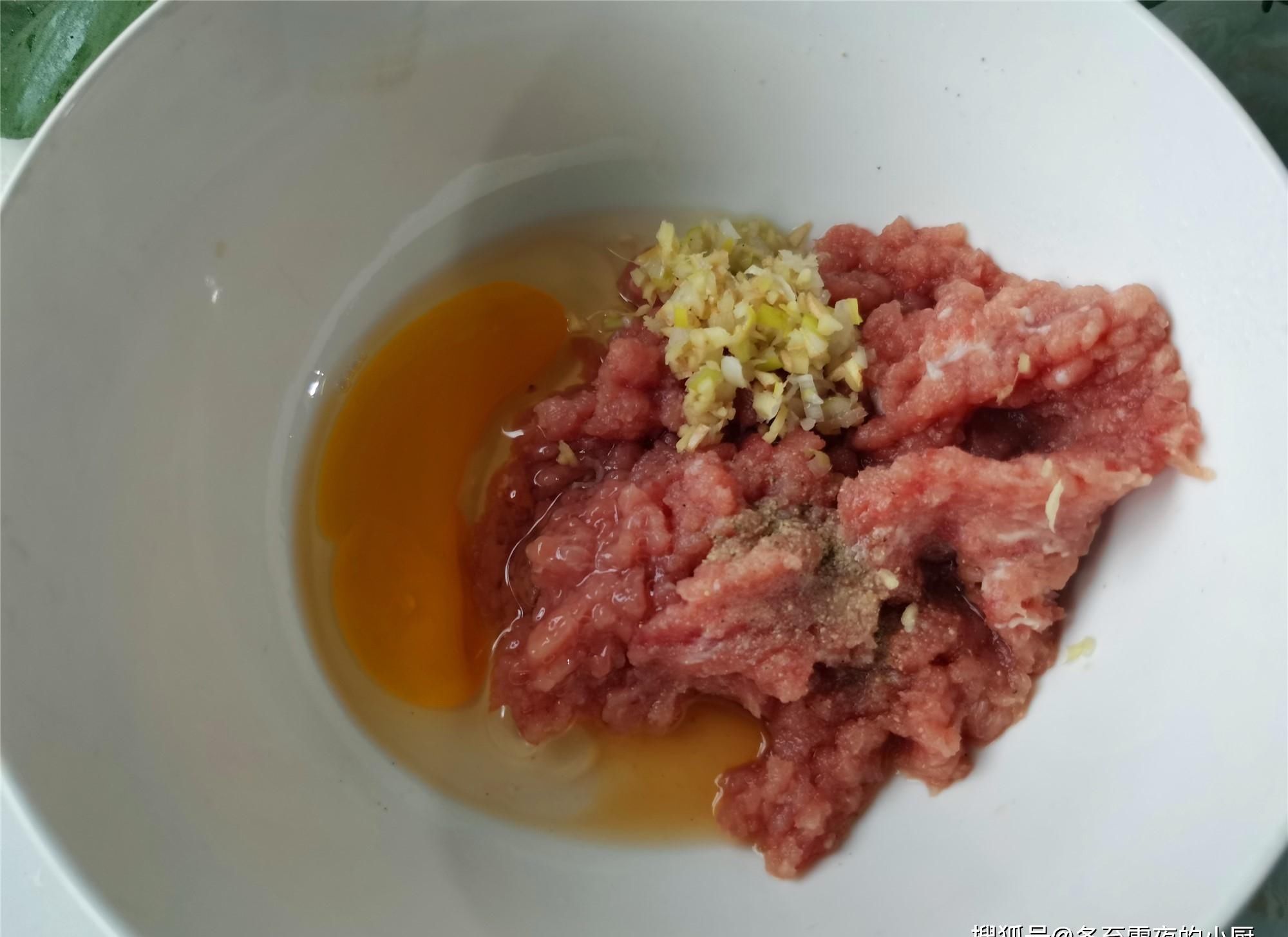 萝卜经典家常做法，百吃不腻，特别适合天冷的时候吃，营养又美味