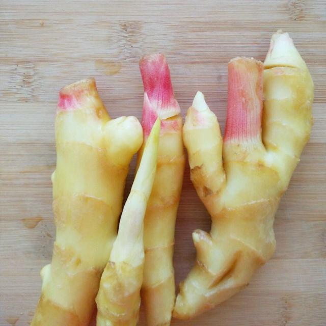 脾胃|夏季,从现在到三伏用2个方法,排出身体湿气!