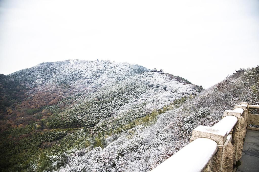 保留下来|穹窿山景区迎来苏州第一场雪