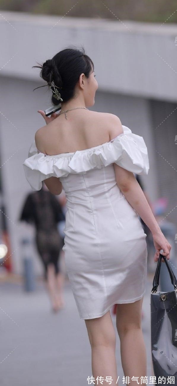 包臀裙 活泼减龄的包臀裙塑造出时尚新颖的穿搭,秀出高级美感,灵活多变!