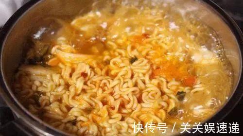 宝宝|家长“糊弄孩子式”早餐,不光吃了没营养,还影响身体健康