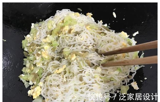 胃口|胃口不好不想吃饭?尝尝这碗炒米粉,香辣爽口,吃2碗才住口