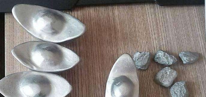  赏银|古代皇帝一高兴，赏金万两，赏银万万两，折合人民币多少钱？