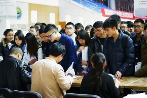 考生|高考生去二本院校临床医学专业深造，就业质量并不差