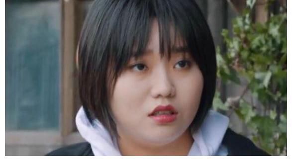 小姐姐|李雪琴问张艺兴会不会推荐杨紫返场《向往》，张艺兴的回复显情商