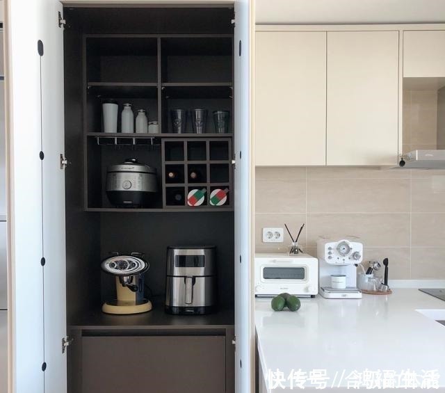 功力|韩国极简之家,太太坚持断舍离,家中简单精致,这收纳功力,真强!