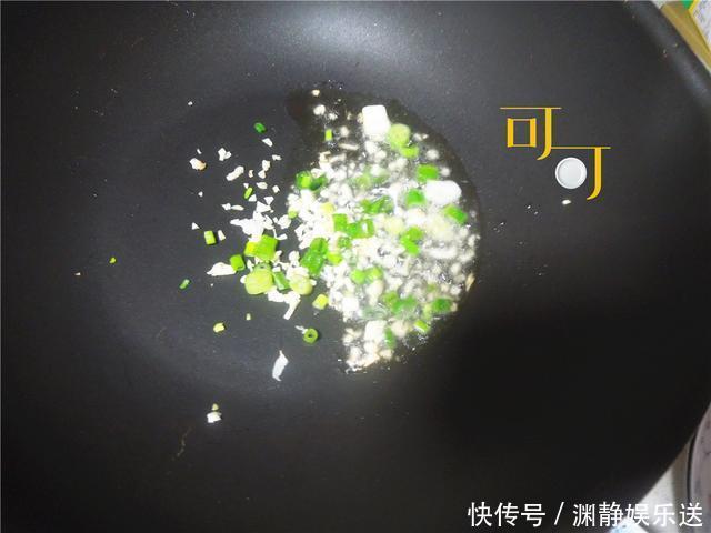 家庭|好吃易做的香菇炒虾仁,食材很简单,家庭餐桌方便实用,一学就会