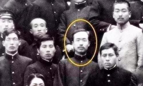 半世风流,半世僧!他将慈悲给众生,却将绝情留给深爱自己的女人