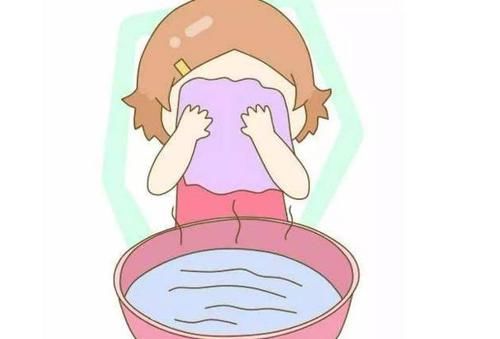 盐水洗脸会伤害皮肤吗?适当洗一洗,4个好处收入囊中!