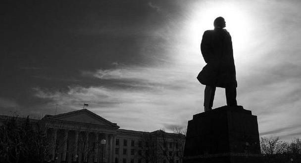 富有|世界上唯一继承苏联的国家,制度文化丝毫没变,虽不富有却很幸福!