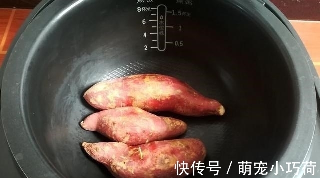 一滴水|想吃烤红薯不用买，用电饭锅就能做，不放一滴水，软糯香甜超好吃