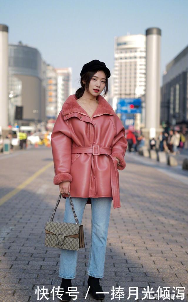 美女街拍穿搭平生不会相思,才会相思,便害相思