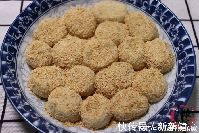 黄豆吃了20多年，这样做还是头一回见，软糯香甜，孩子天天点名做