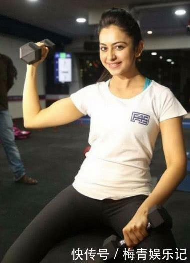 丰腴|29岁印度美女，努力健身多年，体态丰腴却不显胖