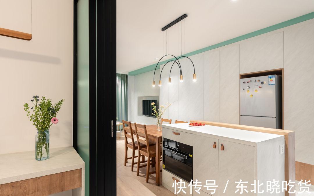 餐厅|夫妻的80㎡原木风小家,时尚实用温馨舒适,餐厅设计真大气