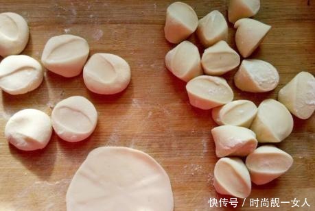 鲜嫩|秋天,韭菜茴香靠边站,2块钱一斤的蔬菜,入馅包饺子鲜嫩多汁