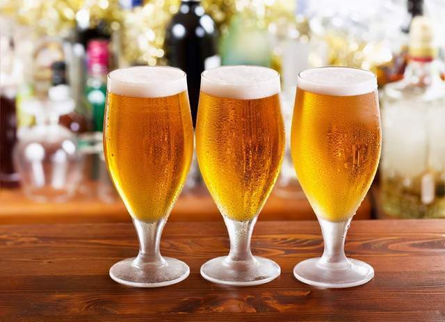 a300|血糖高的人,脚上会出现3种变化,哪怕占一个,也要检查一下血糖