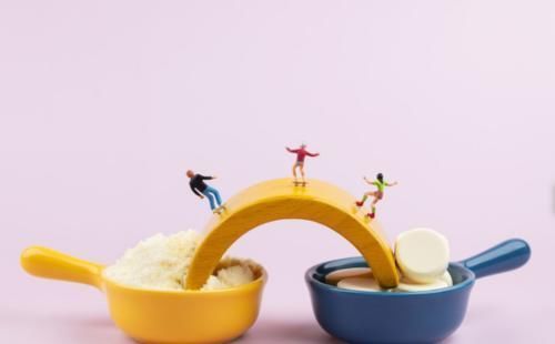 生长发育|儿科专家:睡前2个坏习惯,是孩子身高的“拦路虎”,尽早杜绝