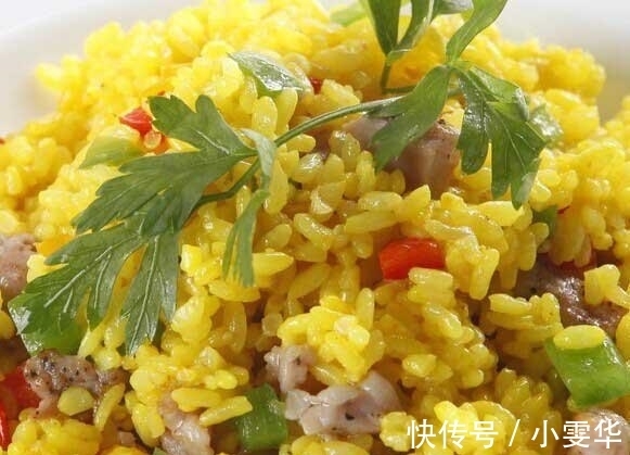 柿子辣椒|剩米饭别再炒了, 这样做比炒饭好吃一万倍