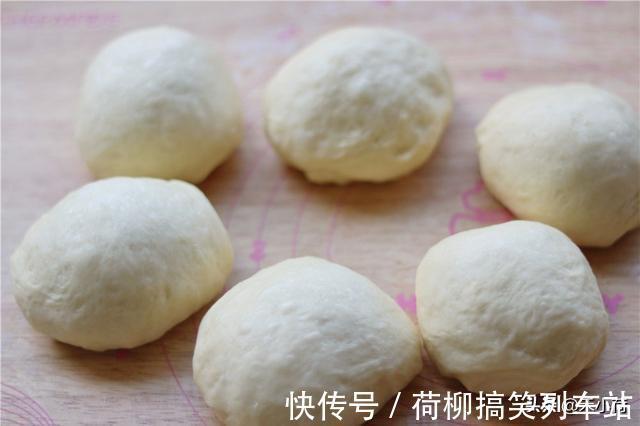 面团|做吐司，掌握一个配方就够了，绵软拉丝，比买的强百倍