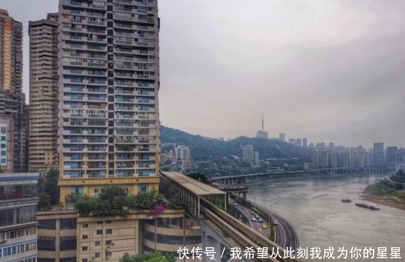 中年|国内唯一的3D立体“空中之城”，导航都无能为力，却备受游客青睐