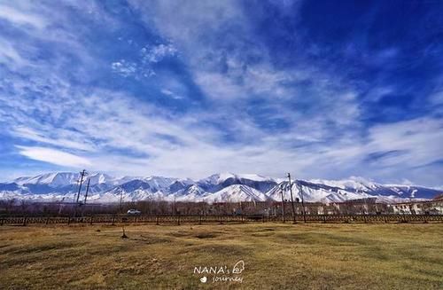 地方|新疆这一低调的地方，雪山草原宛如世外桃源，还保留着很多古迹