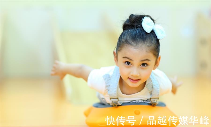 父母|教育路上的修行，家长坚持三个原则，收获成熟果实