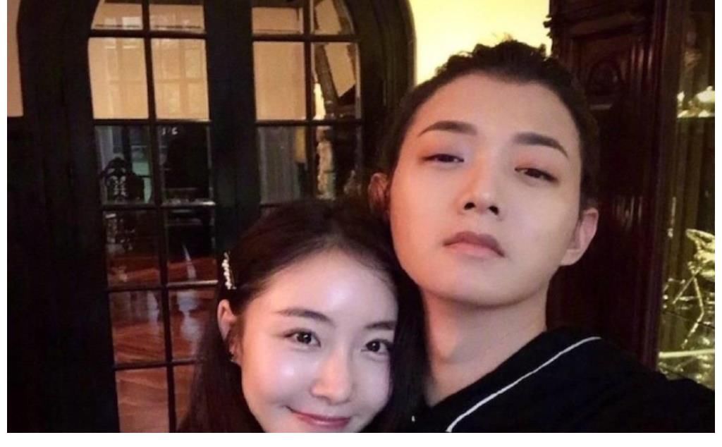 明星们|陈小春张智霖合照太有感！应采儿的“黑粉”式吐槽引网友爆笑！