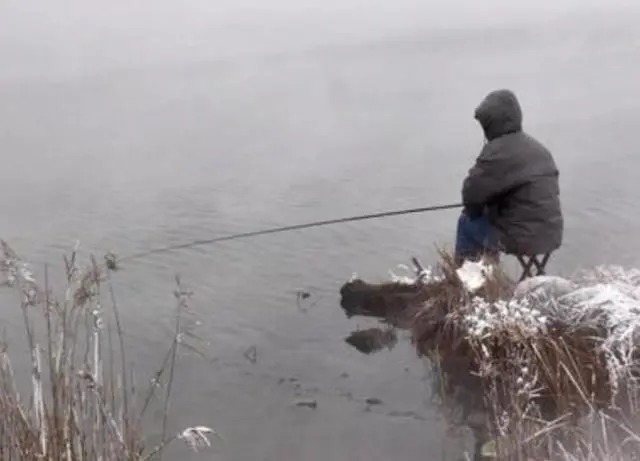 冬钓鲫鱼,牢记“三字铁律”,一字没做到,一天摸瞎!
