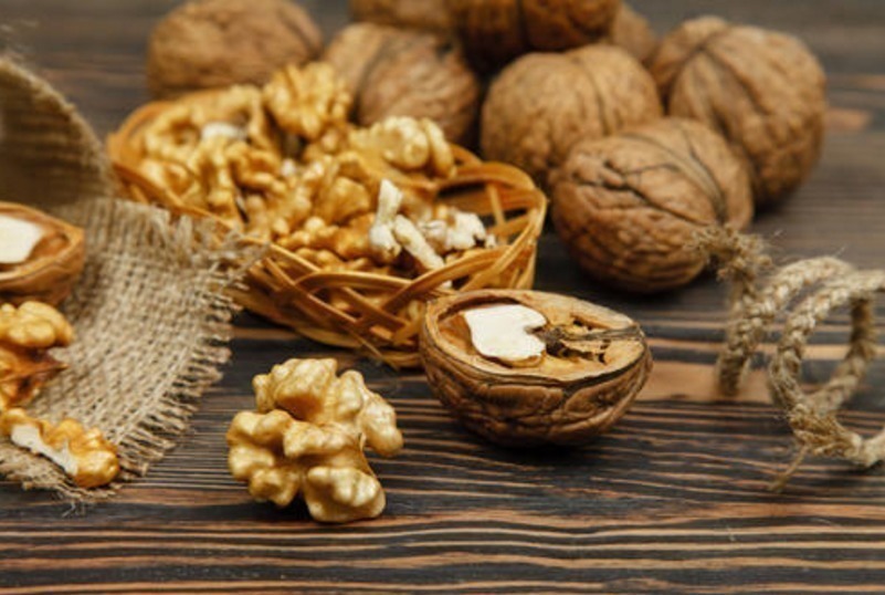 禁忌|医生提醒吃核桃的4大禁忌，简直在“吃命”，尤其是孩子