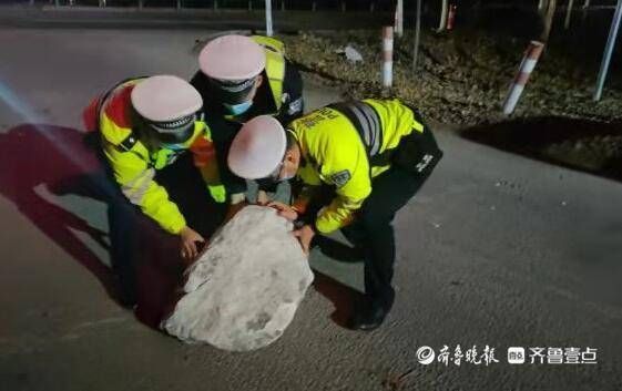 暖心|一周内涌现9起！东阿交警这些“警事”很暖心