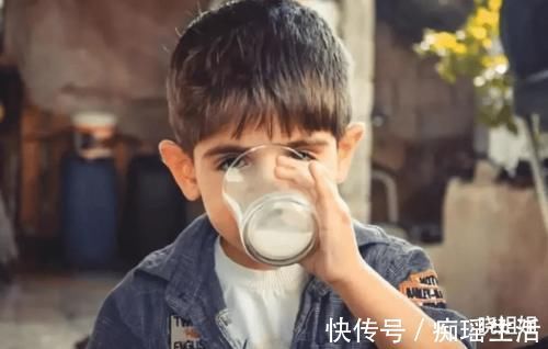 春芳|我们天天都给孩子喝牛奶,为什么孩子还是长不高呢?