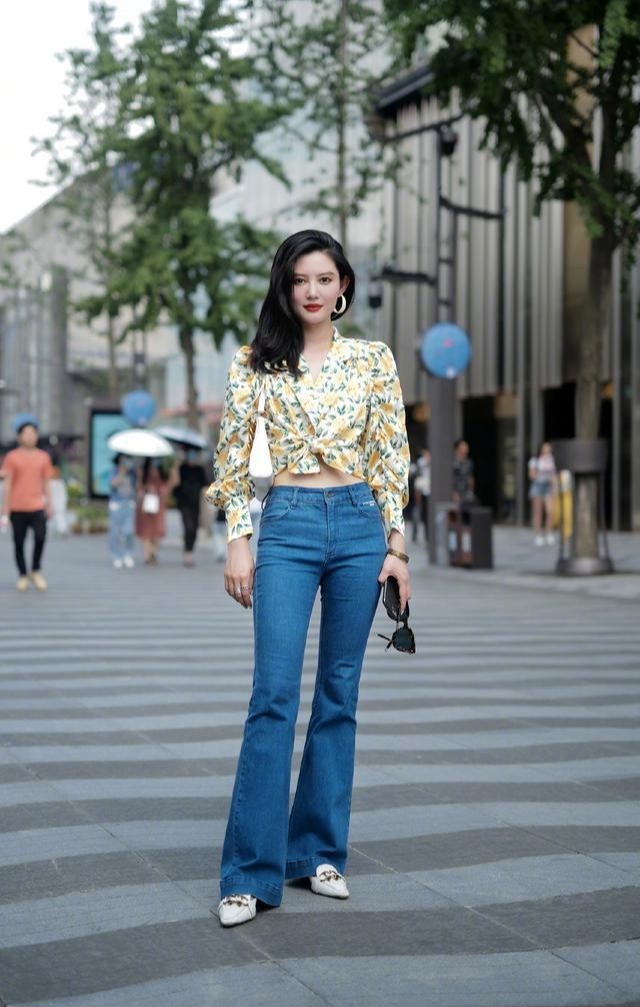 袜靴 女人再懒也少穿运动鞋,今年这“5双鞋”正当红,显高还不累脚!