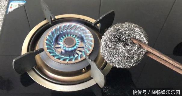 为什么钢丝球一定要放上烤一烤？好多人不明白，能早些知道就好了