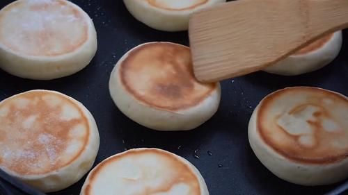 入秋后多吃这食物，健脾养胃，分享发面做法，松软香甜好消化