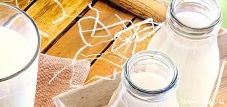 乳酸钙|牛奶究竟应早上喝还是晚上喝 营养师 大多数人都犯了3个错误