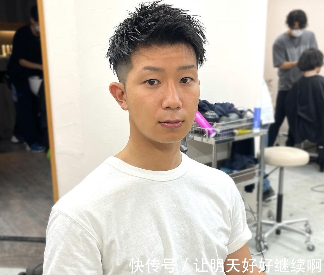 头顶|男发想帅别乱剪,有这20多款就够了,精神时尚很有型