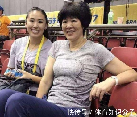 退休|郎平退休生活滋润!如今彻底告别女排,在美国住中式豪宅逛奢侈店