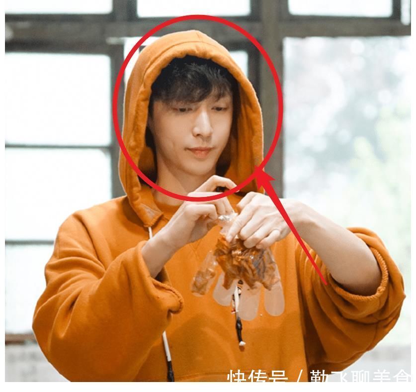 何炅|向往5最后一期录制，张艺兴彭昱畅直播晒合照，黄磊发文满是不舍