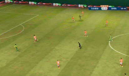 中超|2-2！中超戲劇一戰(zhàn)：5分鐘2張紅牌+VAR改判+絕平，國安3輪僅1分