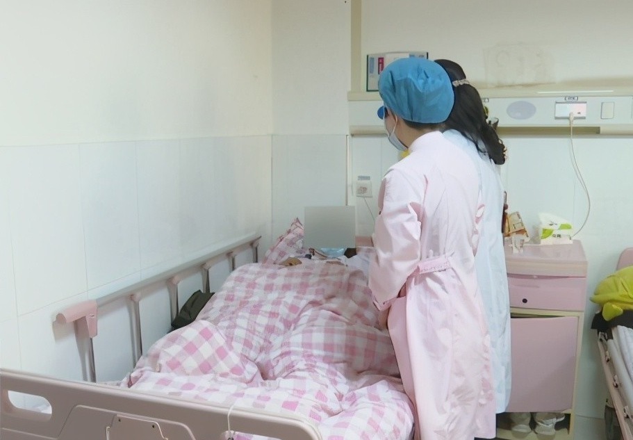 李桂梅|怀孕7个月肚子没变大,原来胎死腹中已经4个月