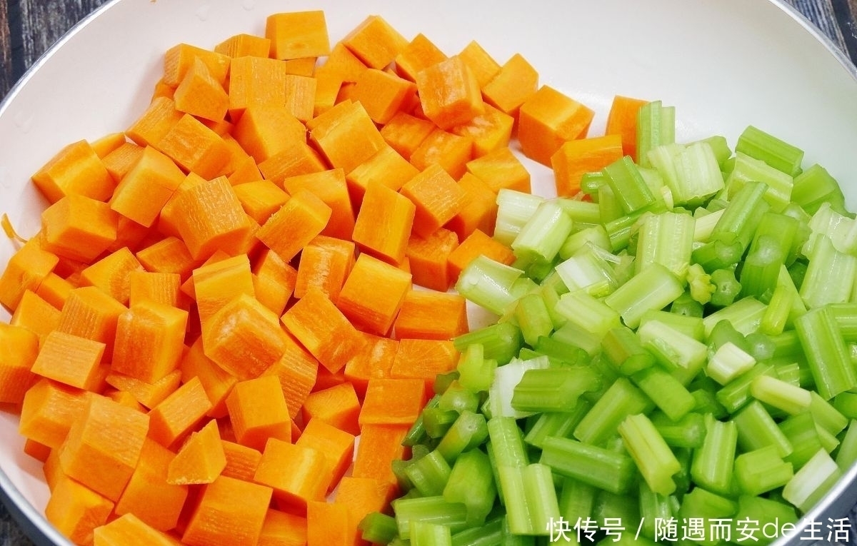 为什么有些人“越长越好看”,常做四件事,不用成天跑美容院