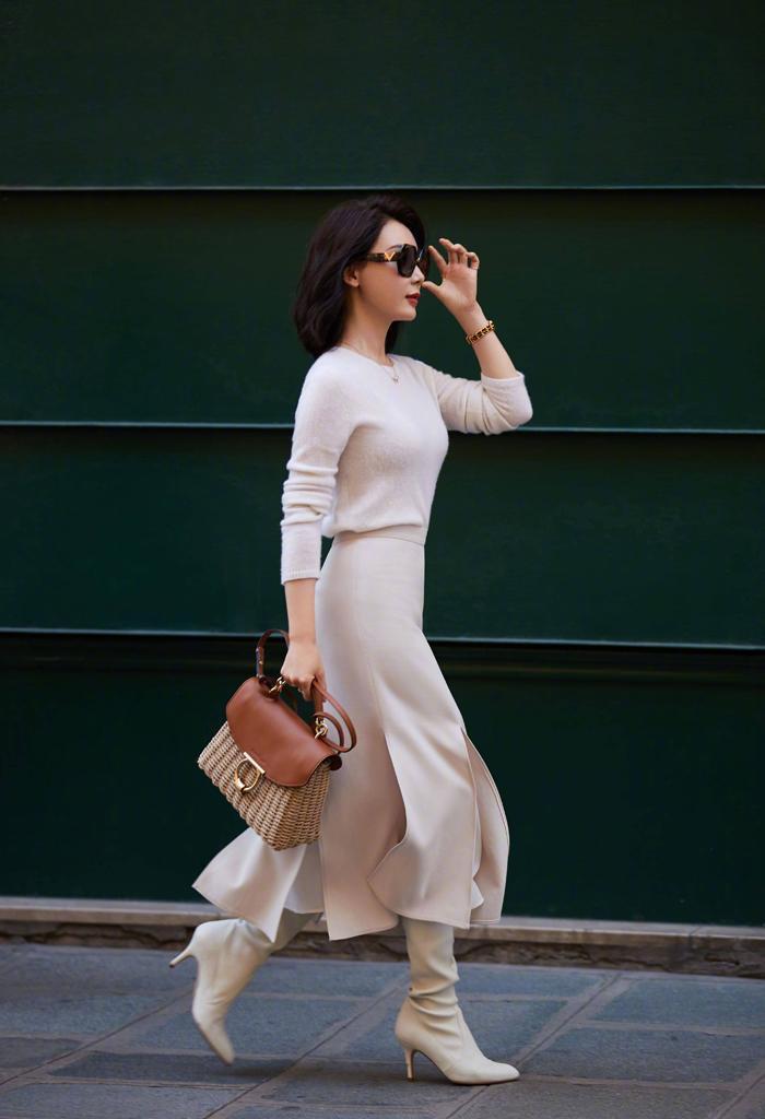 老气 女人一旦过了40岁,这4种搭配尽量少穿!老气又廉价,还容易显胖