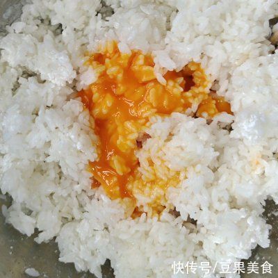 香肠丁|好吃的家常时蔬炒饭是这样做的，营养美味，看一遍就会