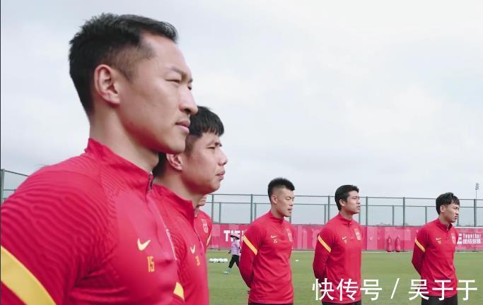 李霄鹏|曝国足有人或故意输越南!上港3大国脚主力悬了,李霄鹏确定替身