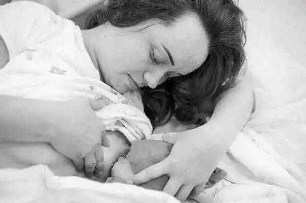 分娩|震撼!实拍产妇分娩全过程,记录新生命诞生的艰辛美好