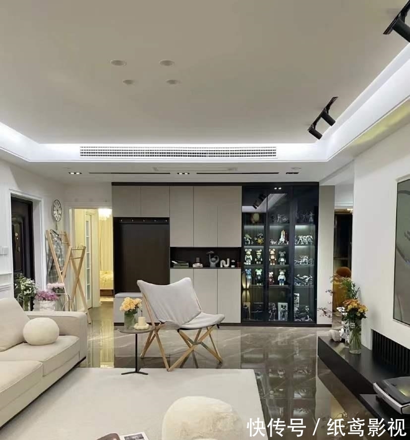 墙面|90后小夫妻,因太会布置而走红,把138㎡婚房装成网友们的理想家