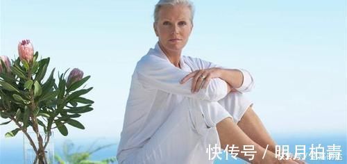 睡眠质量|女性多少岁绝经最好？四种迹象，若在45岁后出现，祝贺卵巢很年轻