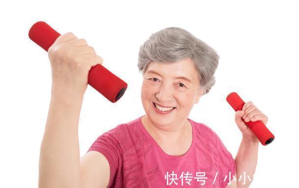 骨擦感|下蹲或弯曲膝盖就很痛,四个动作锻炼养护你的膝关节