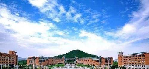 山东建筑大学和青岛科技大学，到底哪所更强？看完对比一目了然